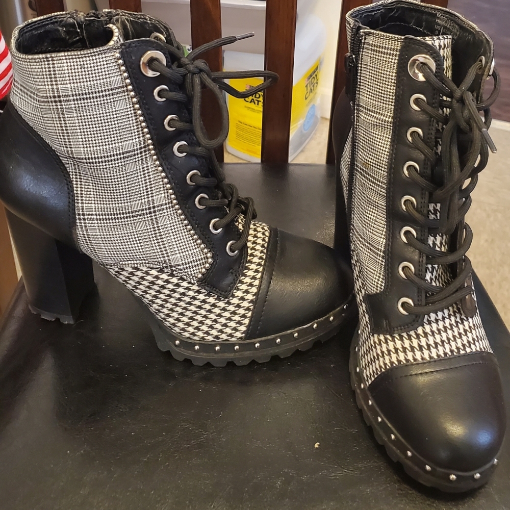ankle booties